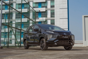 xpander rockford fosgate black edition